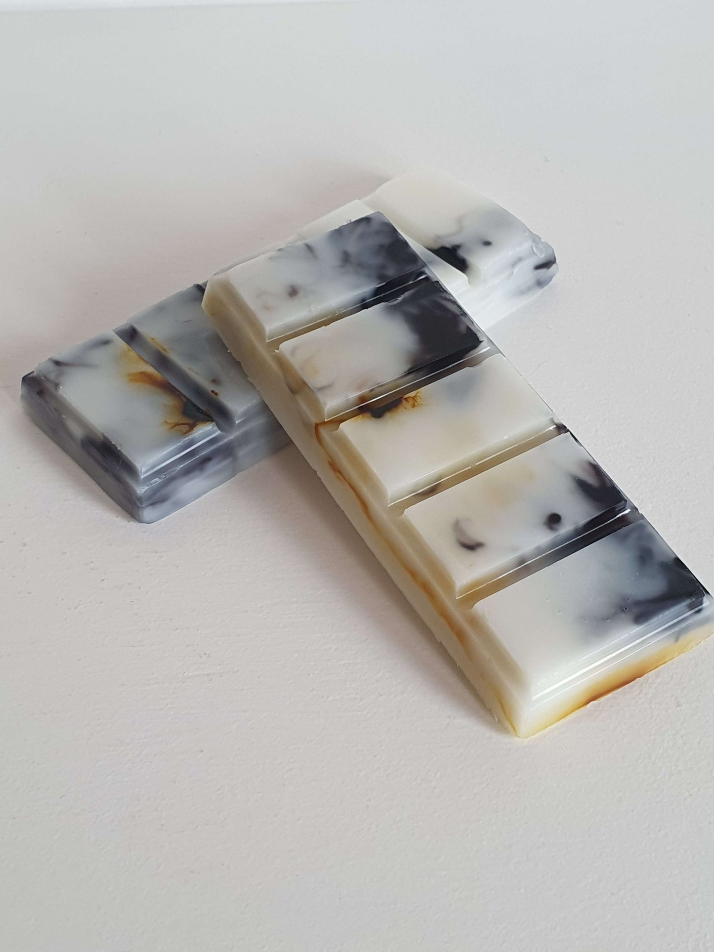 06 Alkali Wax Melt