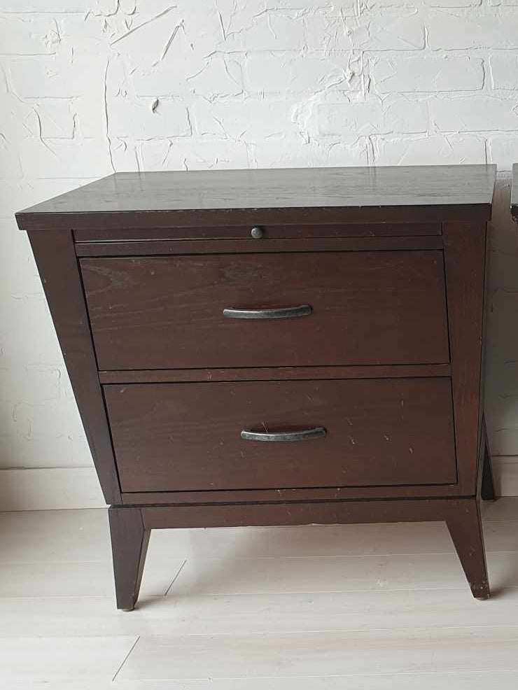 Customizable Ethan Allen 1 Nightstand