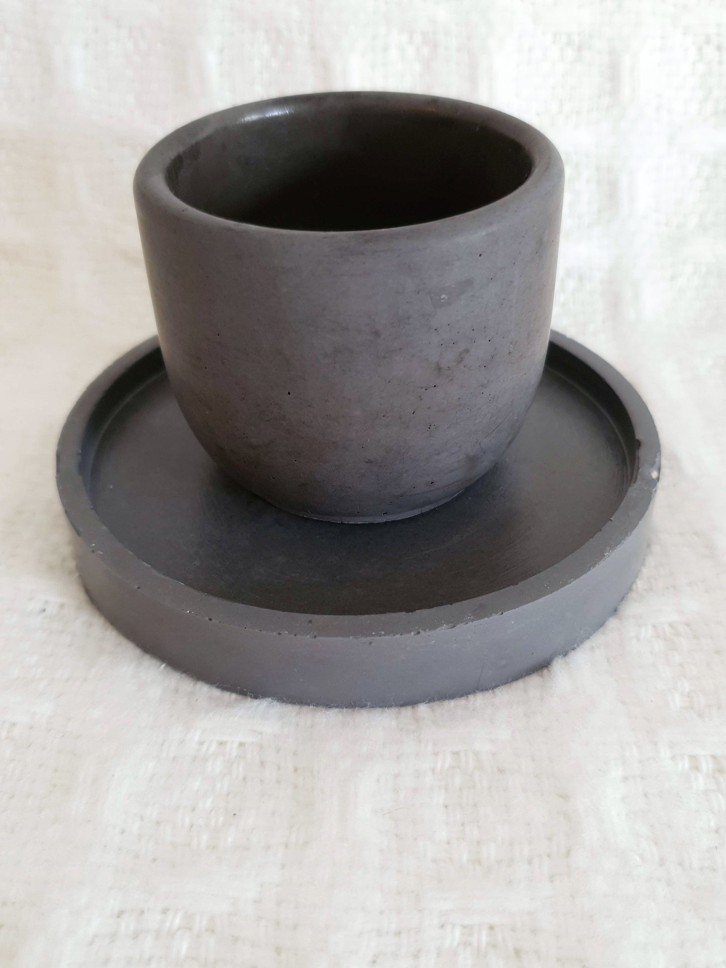 Founder Concrete Circle Tray