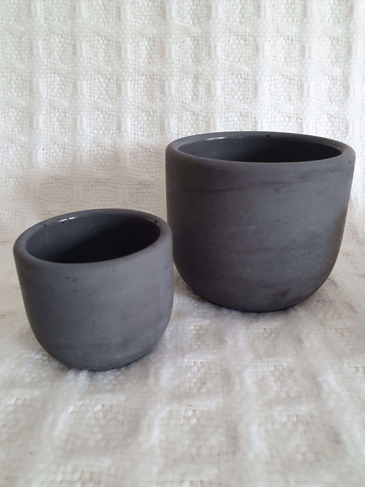 Founder Concrete Black Empty Vessels