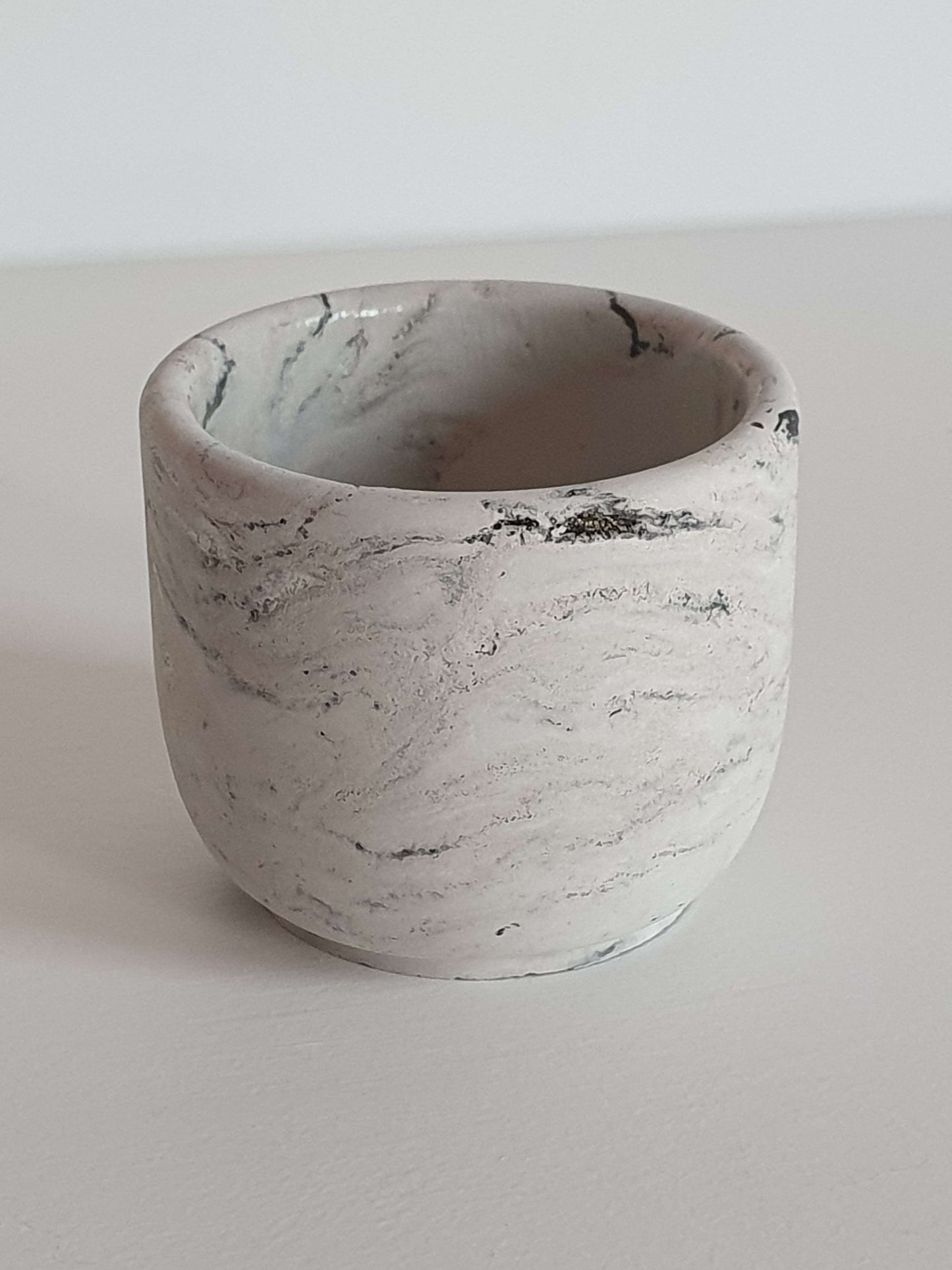 Lux Imperfect Marbled Concrete Vessels