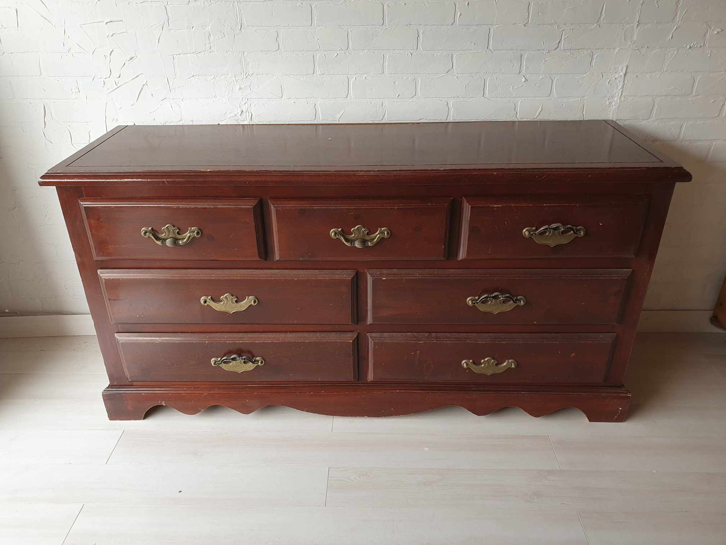 Customizable 7 Pine Dresser