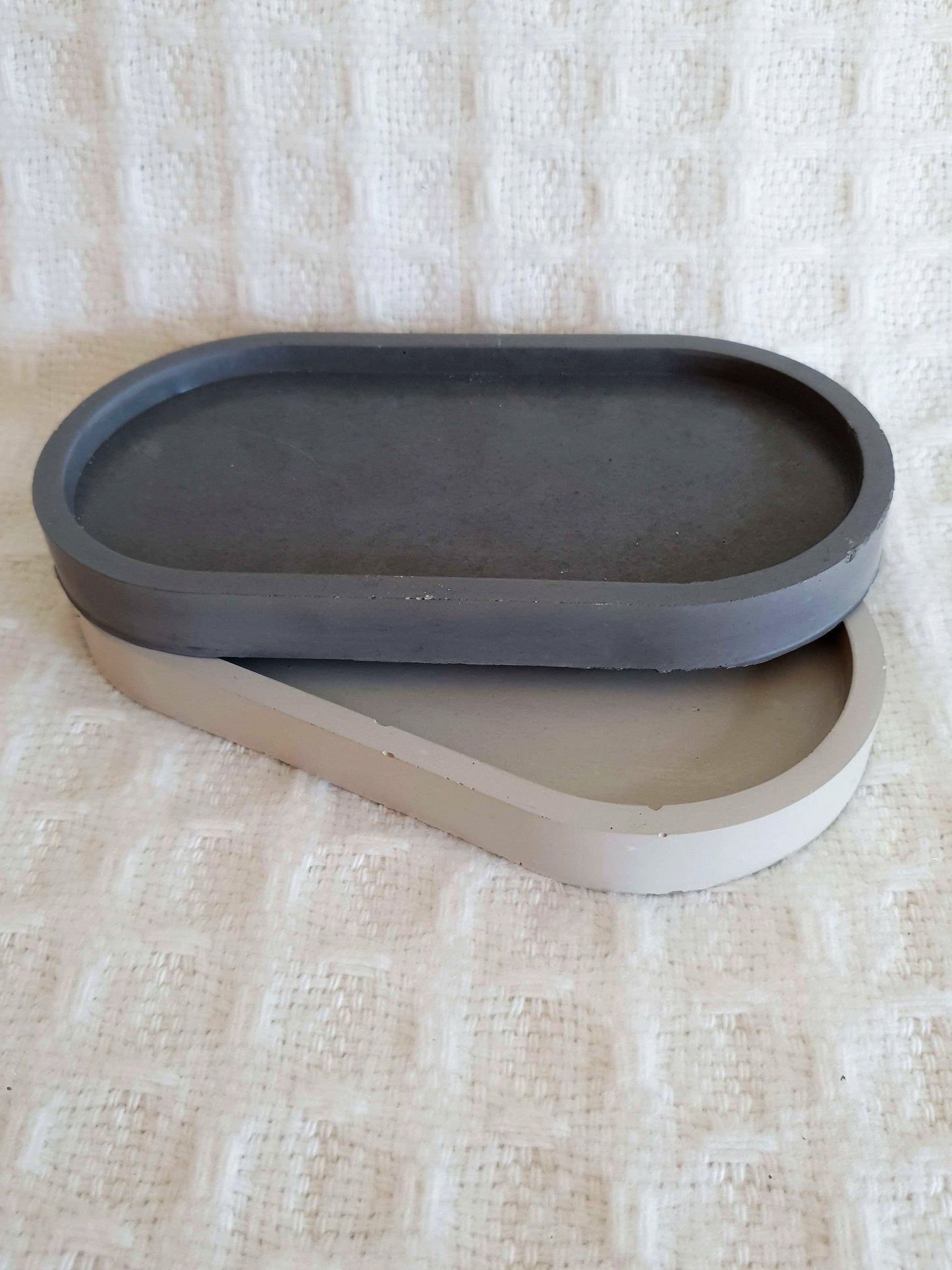 Founder Concrete Oval Tray